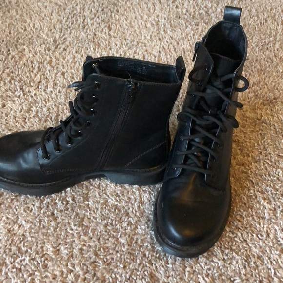 Combat boots - Picture 4 of 4